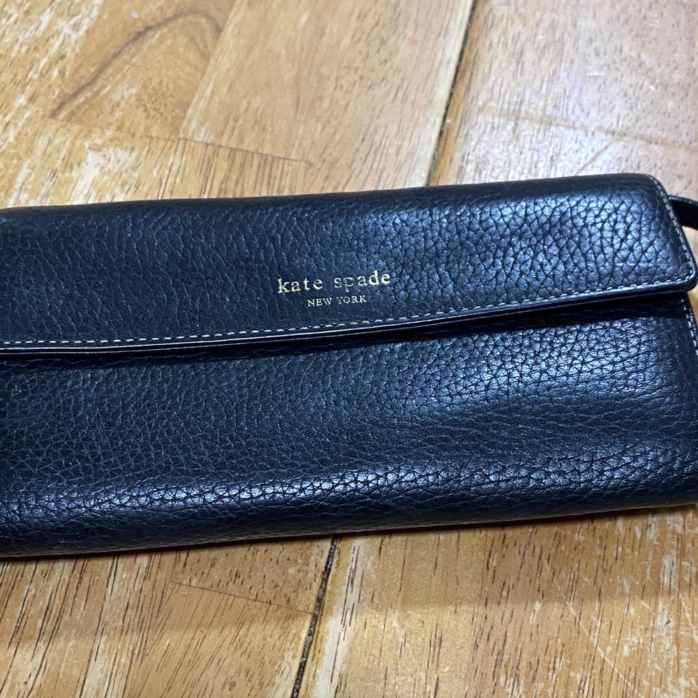 Kate Spade Black Leather Wallet - Picture 7 of 8
